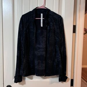 Women’s lululemon jacket